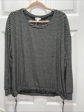 Charming Charlie Black & White Striped Drawcord Hem Top